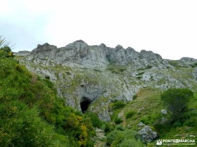 Montaña Palentina;Fuente Cobre;Tosande; monasterios en navarra comarca del maestrazgo valle del gua